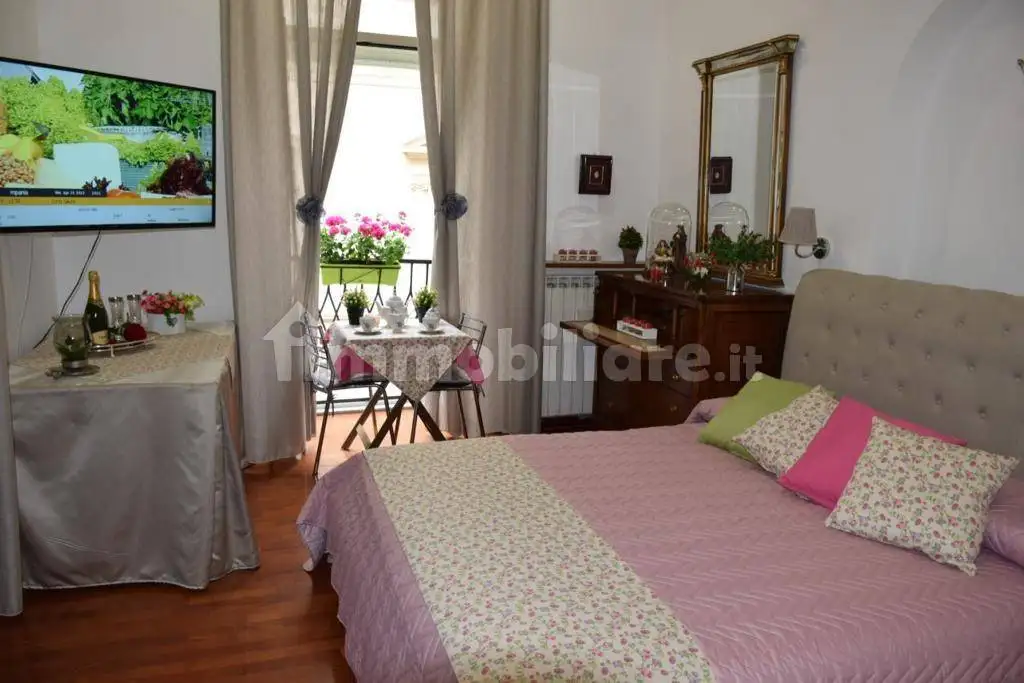 Appartamento in affitto a Napoli