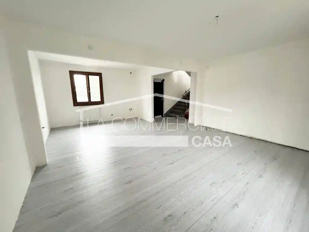 Villa bifamiliare, ottimo stato, 167 m², Campocroce, Mogliano Veneto - foto 2