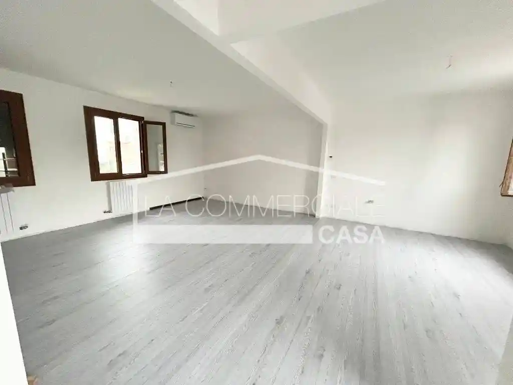 Villa bifamiliare, ottimo stato, 167 m², Campocroce, Mogliano Veneto - foto 3