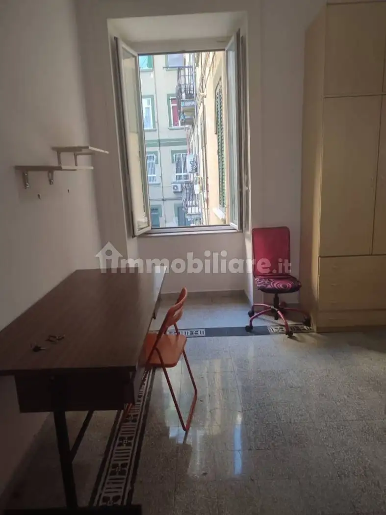 Appartamento in vendita a Napoli