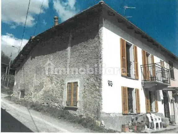Casa indipendente in asta a Terzo