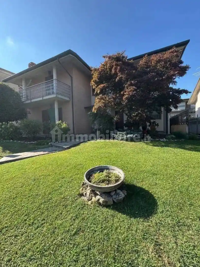 Appartamento in vendita a Romano di Lombardia