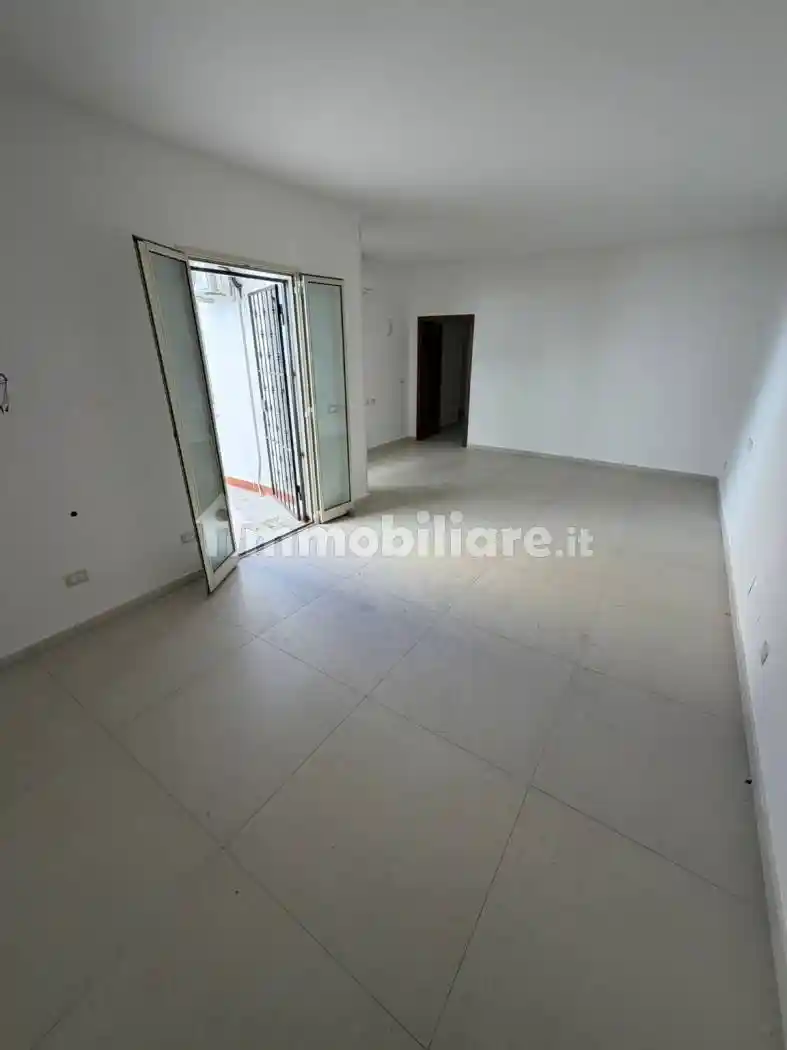 Quadrilocale via Bettino Ricasoli 16, Politeama - Ruggiero Settimo, Palermo - foto 2