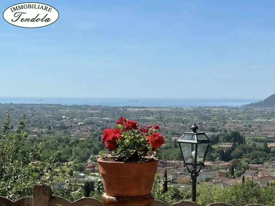 Villa unifamiliare 250 m², Fosdinovo - foto 3