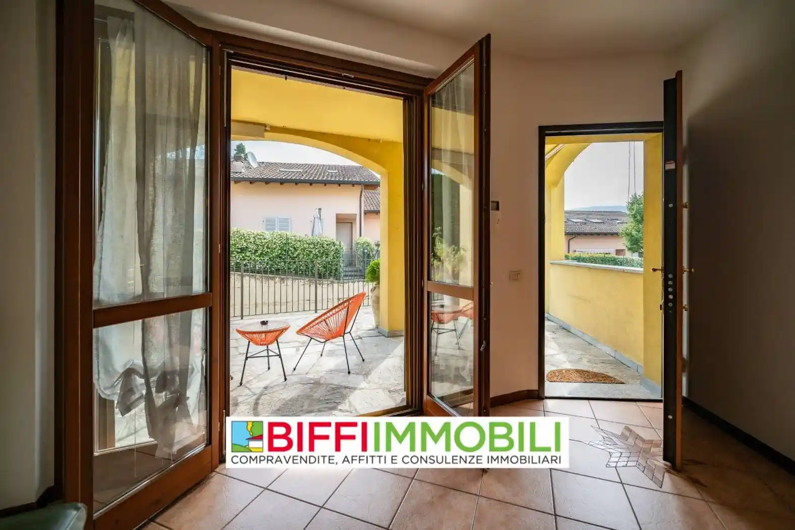 Bilocale ottimo stato, piano rialzato, Centro, Erba - foto 5