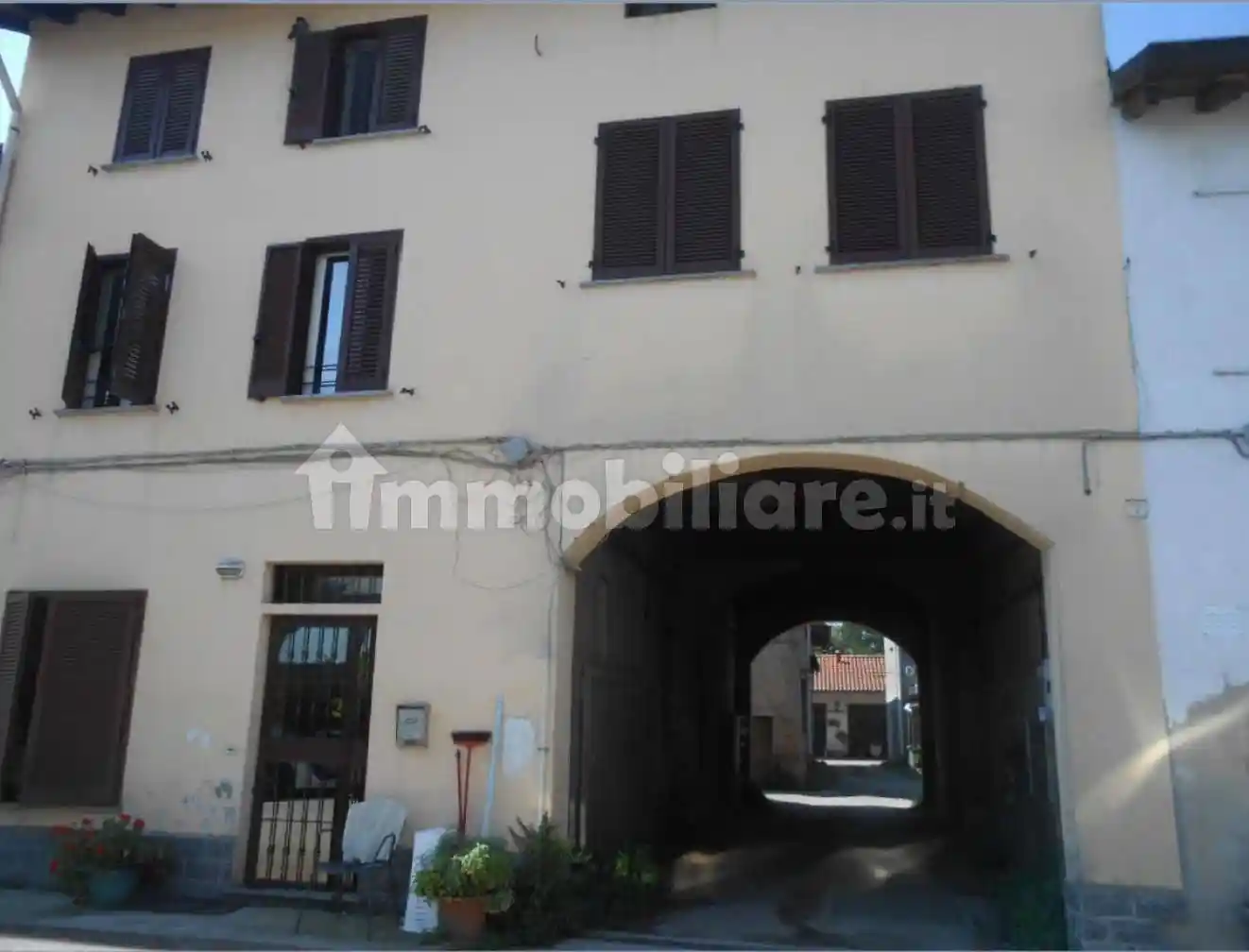 Appartamento in vendita a Basiano