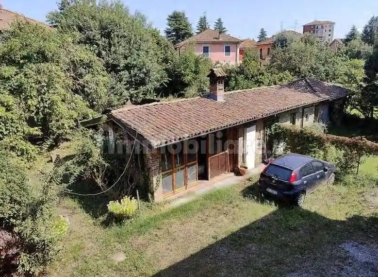 Casa indipendente in vendita a Novi Ligure