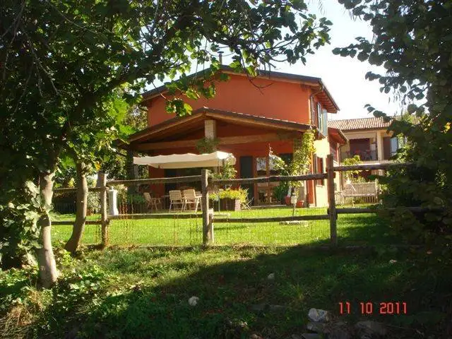 Villa in affitto a Lesignano de' Bagni