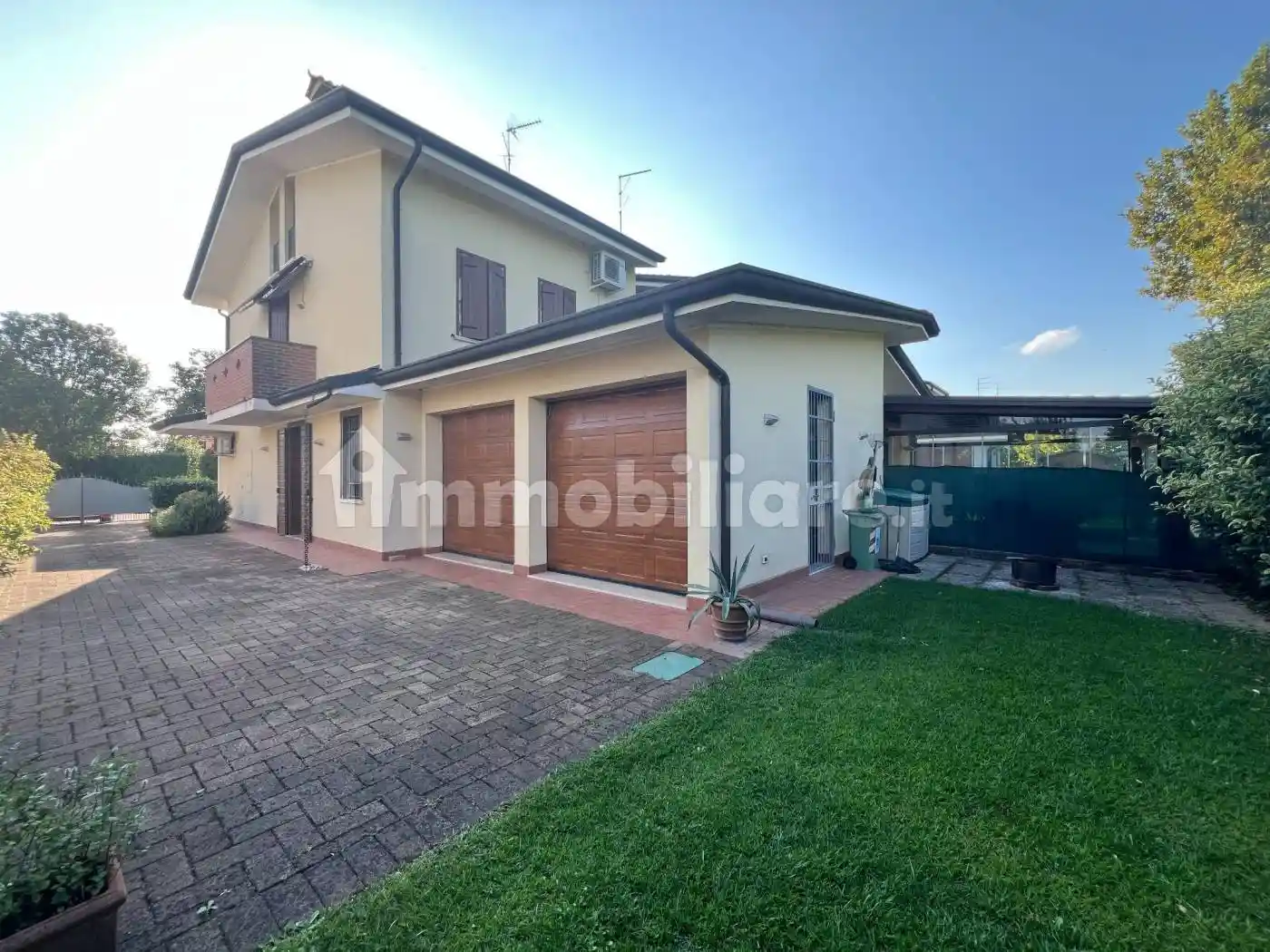 Villa in vendita a Porto Mantovano