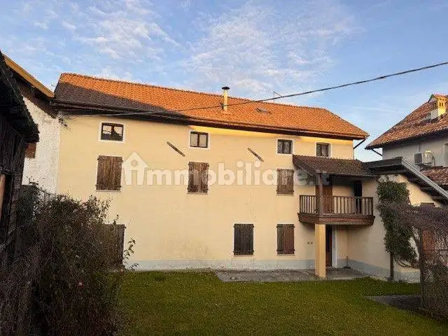 Casa indipendente in vendita a Borgo Valbelluna