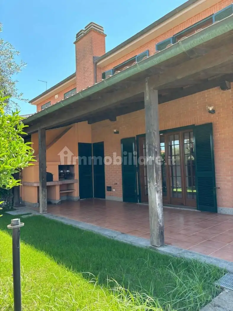 Villa in affitto a Roma