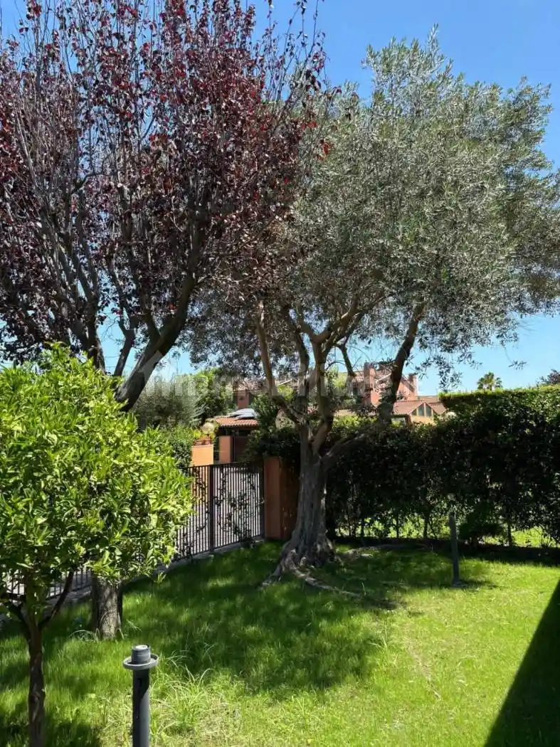 Villa plurifamiliare, ottimo stato, 122 m², Infernetto, Roma - foto 3