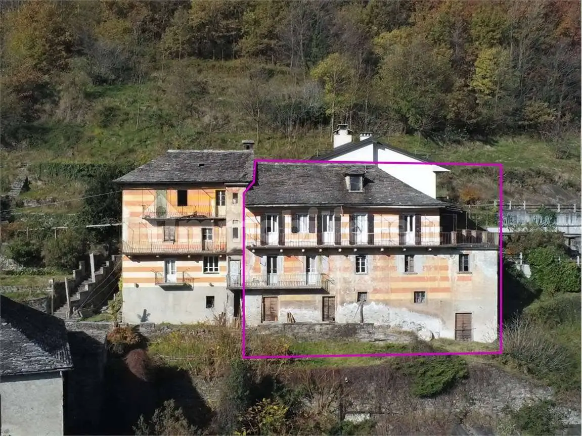 Casa indipendente in vendita a Villadossola