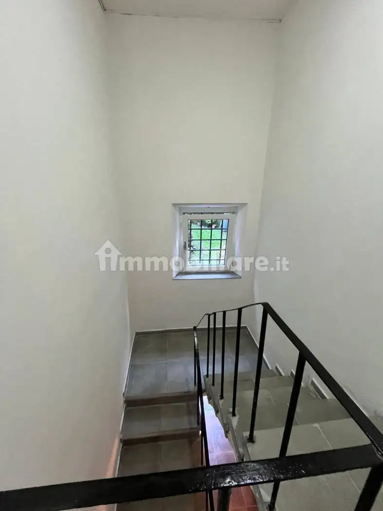 Quadrilocale via 1 Maggio 25, Centro, Borgo a Mozzano - foto 5