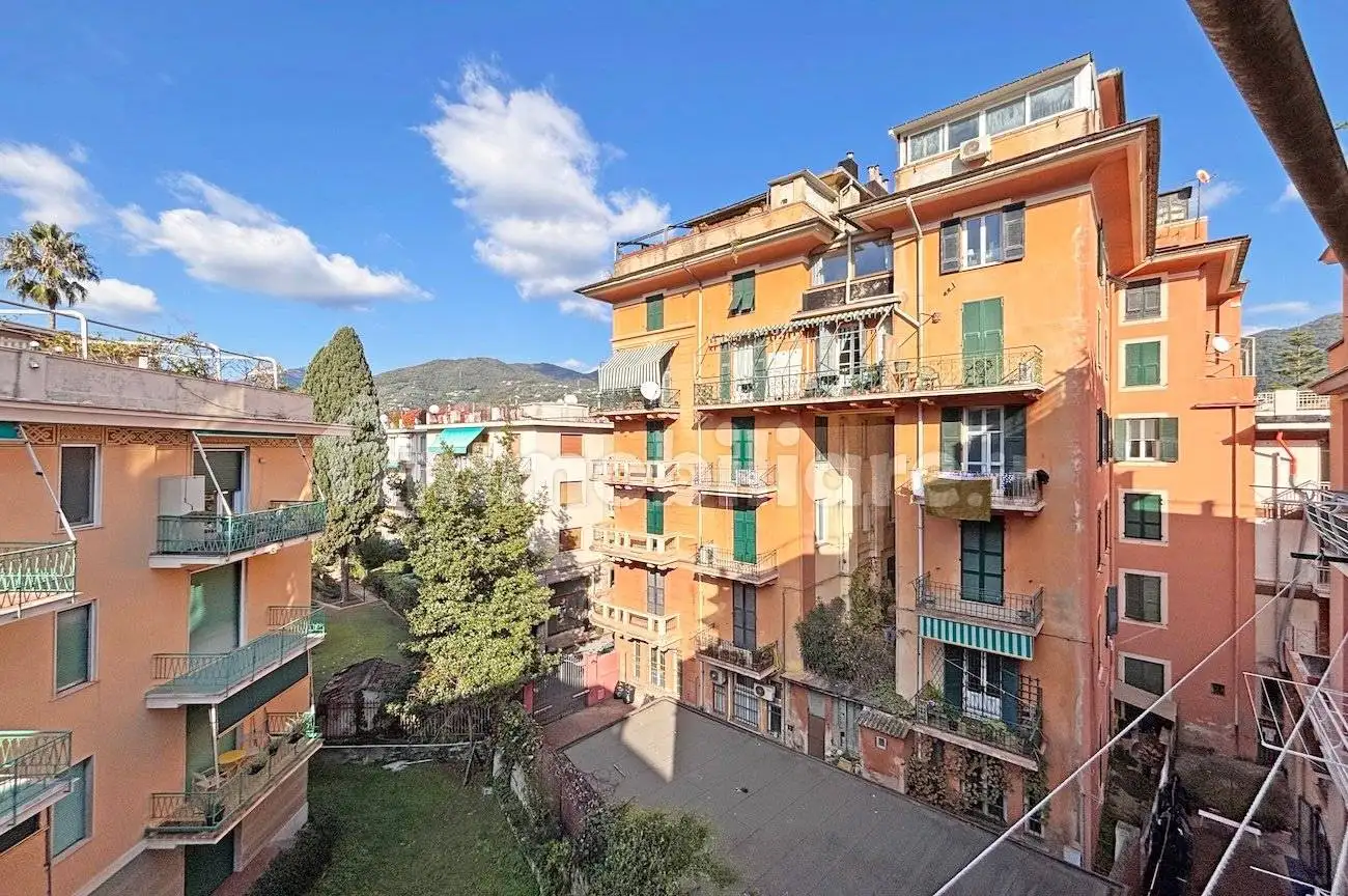 Appartamento in vendita a Rapallo