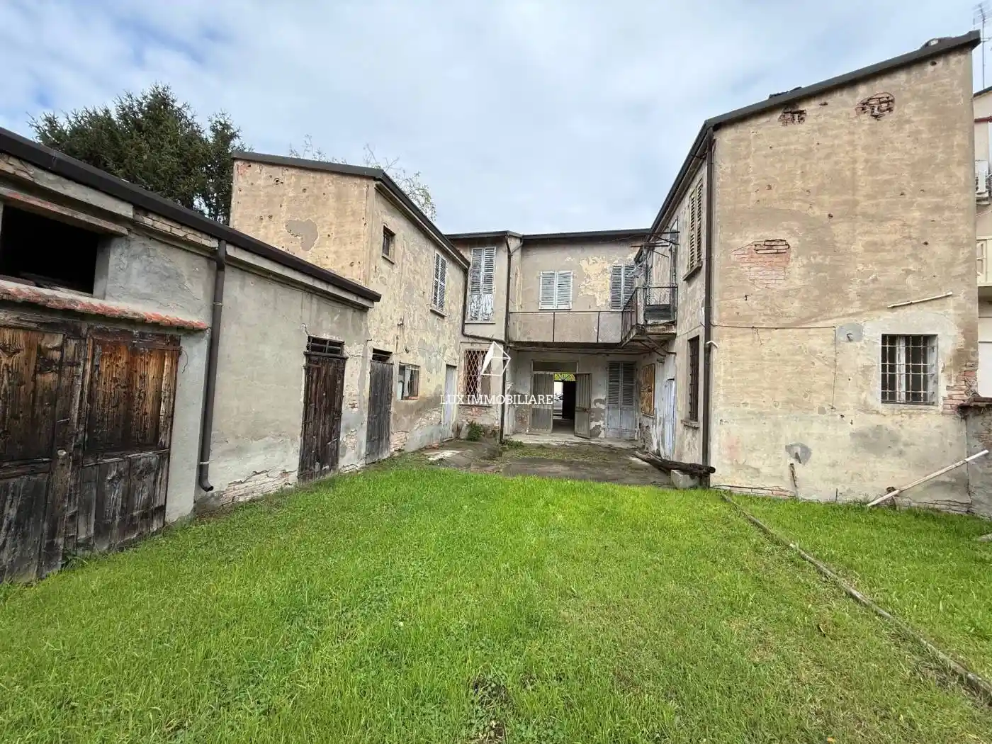 Villa in vendita a Lugo