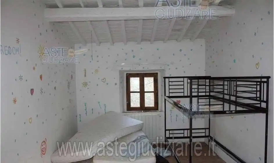 Casa indipendente in asta a Pomarance