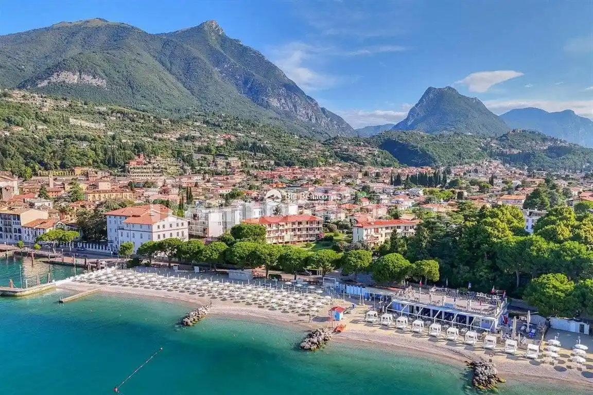 Casa indipendente in vendita a Toscolano-Maderno