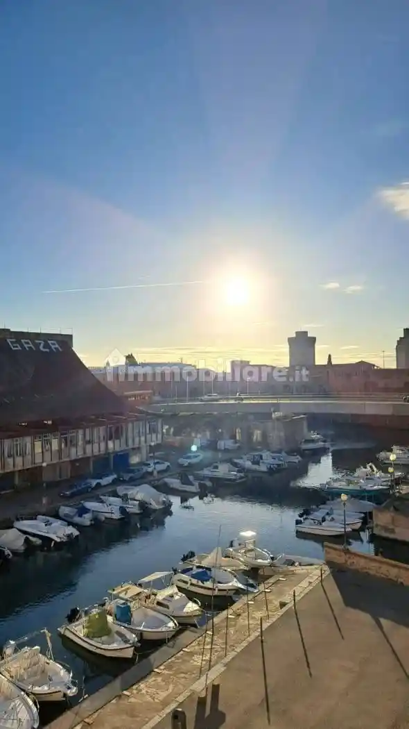 Quadrilocale Scali delle Barchette 9, Quartiere Venezia, Livorno - foto 2