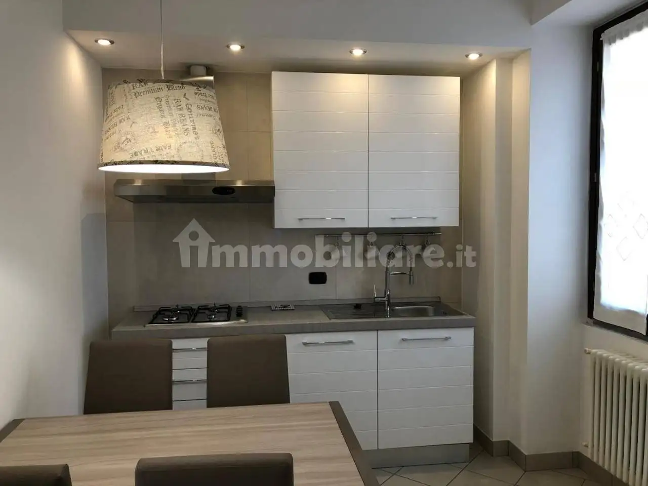 Trilocale via Angelo Longoni, Semicentro, Cantù - foto 4