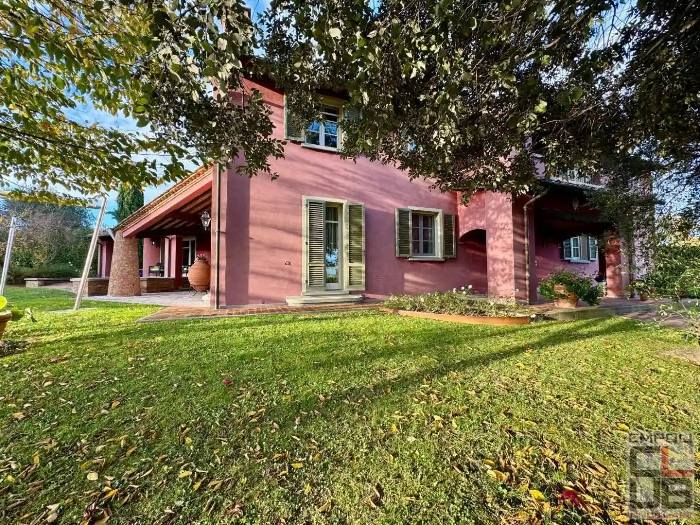 Villa in vendita a Fucecchio