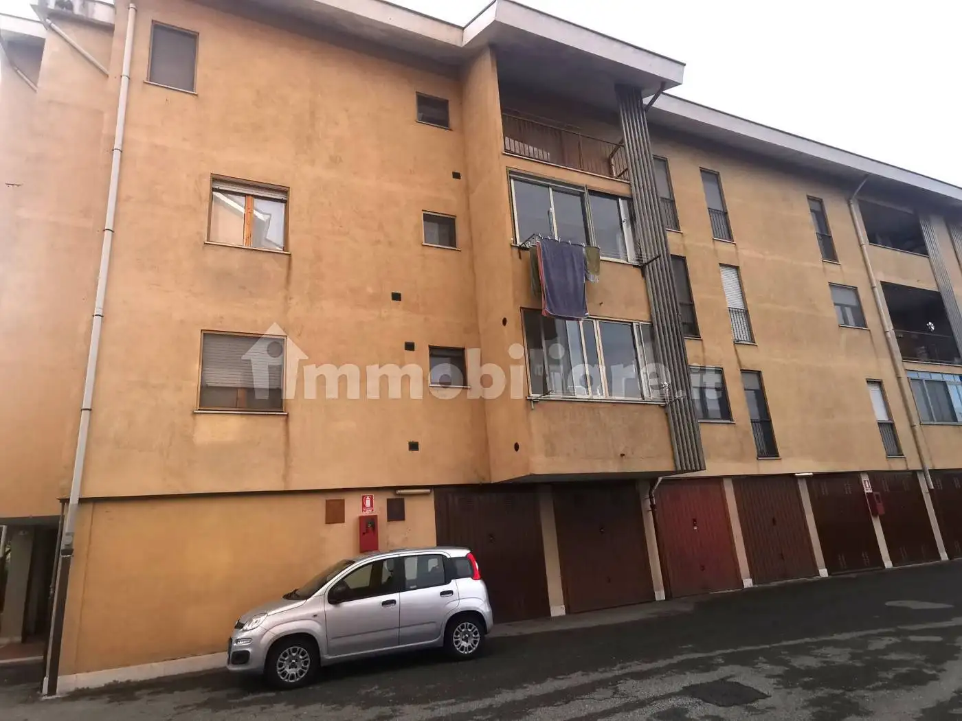 Trilocale via Vittime di Bologna 8, Brandizzo - foto 2