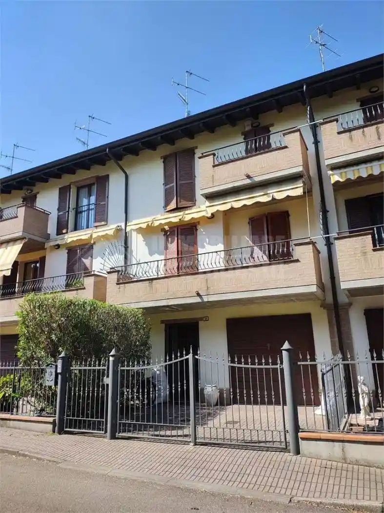 Villa a schiera 5 locali, buono stato, Buco del Signore - Acque Chiare, Reggio Emilia - foto 4