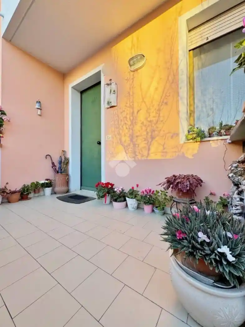 Villetta a schiera in vendita a Montelabbate