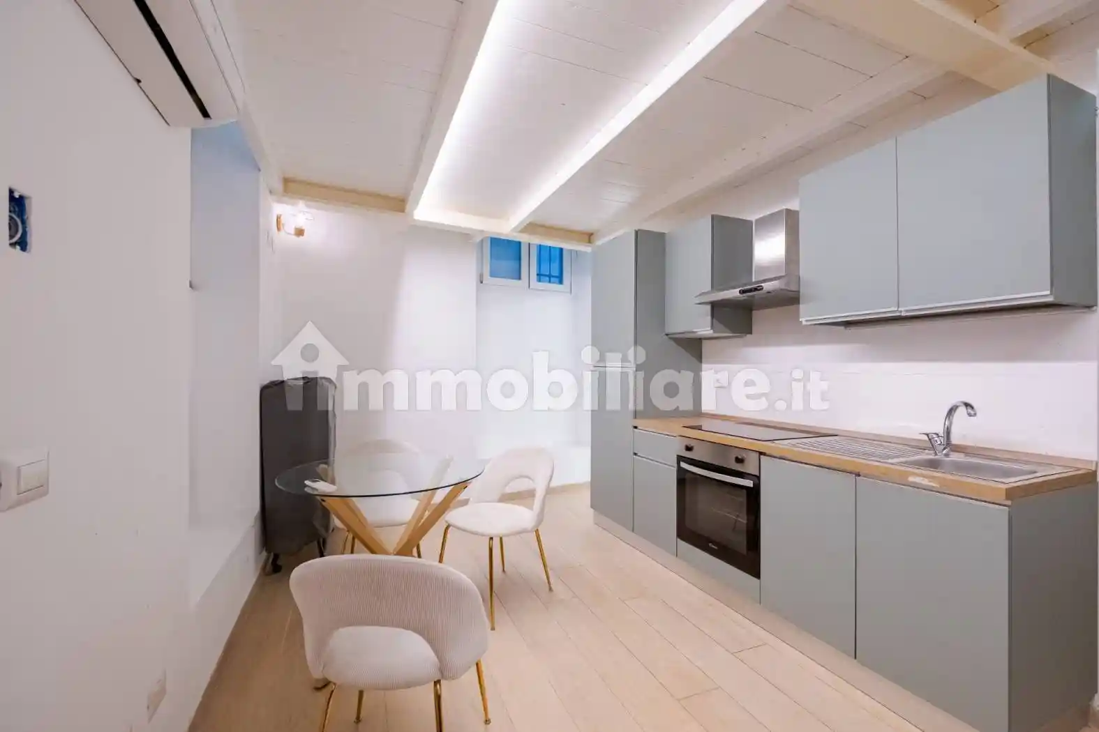 Bilocale via Angelo della Pergola 7, Isola, Milano - foto 2