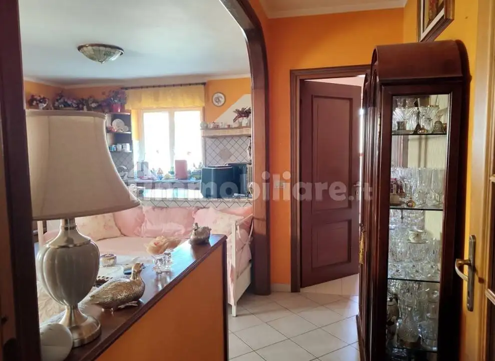 Trilocale via Domenico Azuni 17, Centro, Bosa - foto 3