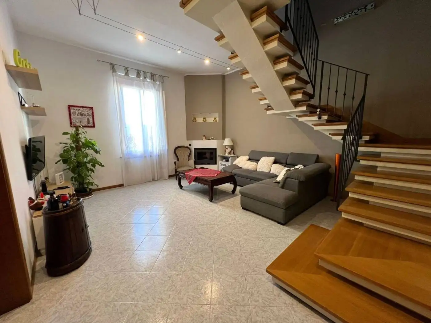 Quadrilocale via Bartolini 5, Limite, Capraia e Limite - foto 3