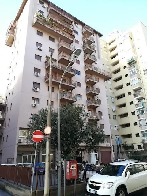 Appartamento in vendita a Palermo