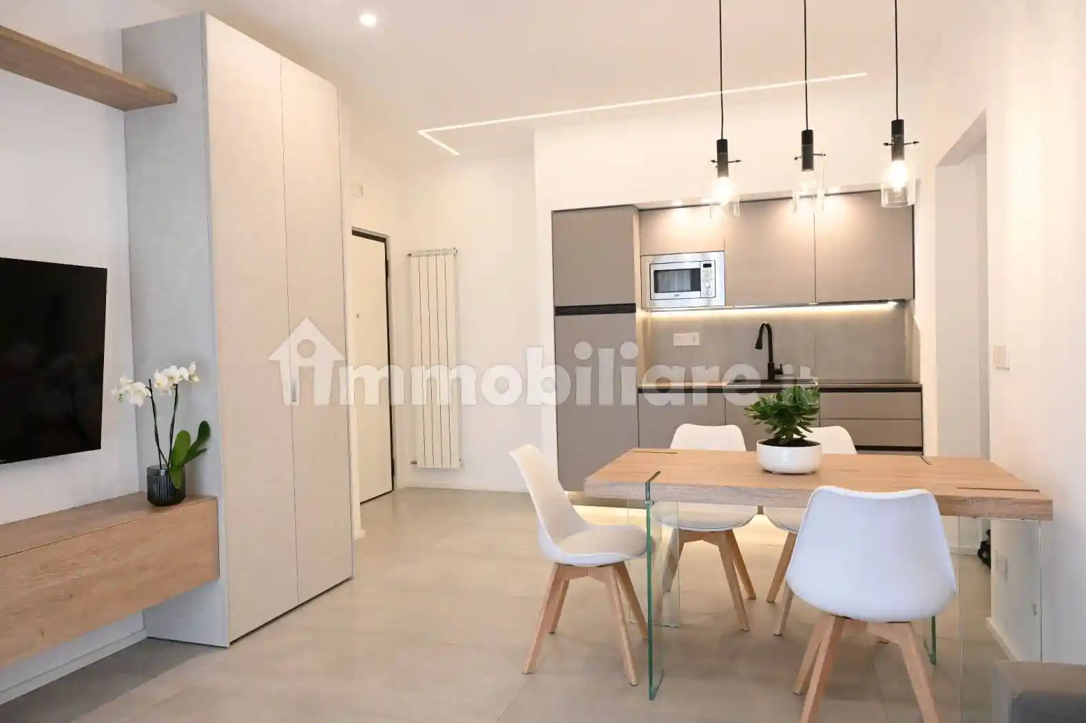 Appartamento in affitto a Napoli