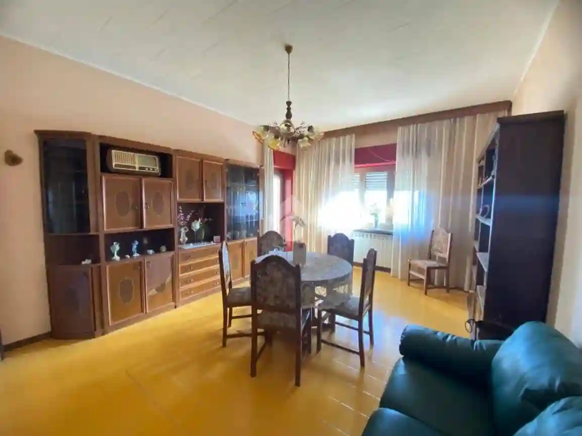 Palazzo - Edificio - foto 2