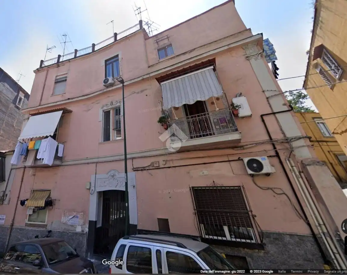 Appartamento in affitto a Napoli