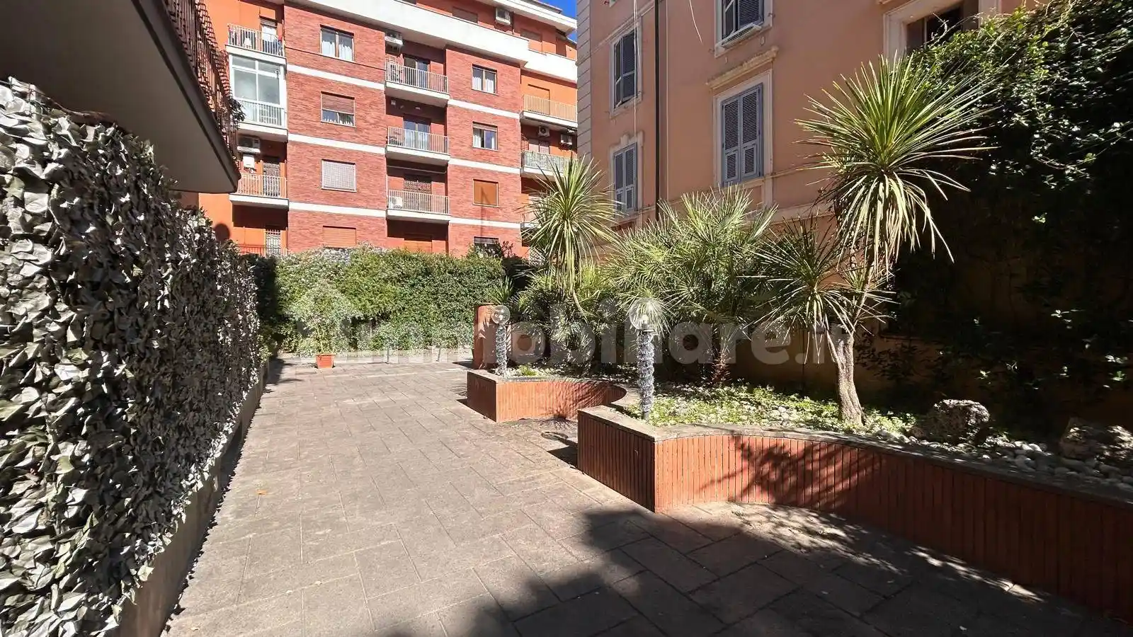 Trilocale buono stato, terzo piano, Appio Latino, Roma - foto 5