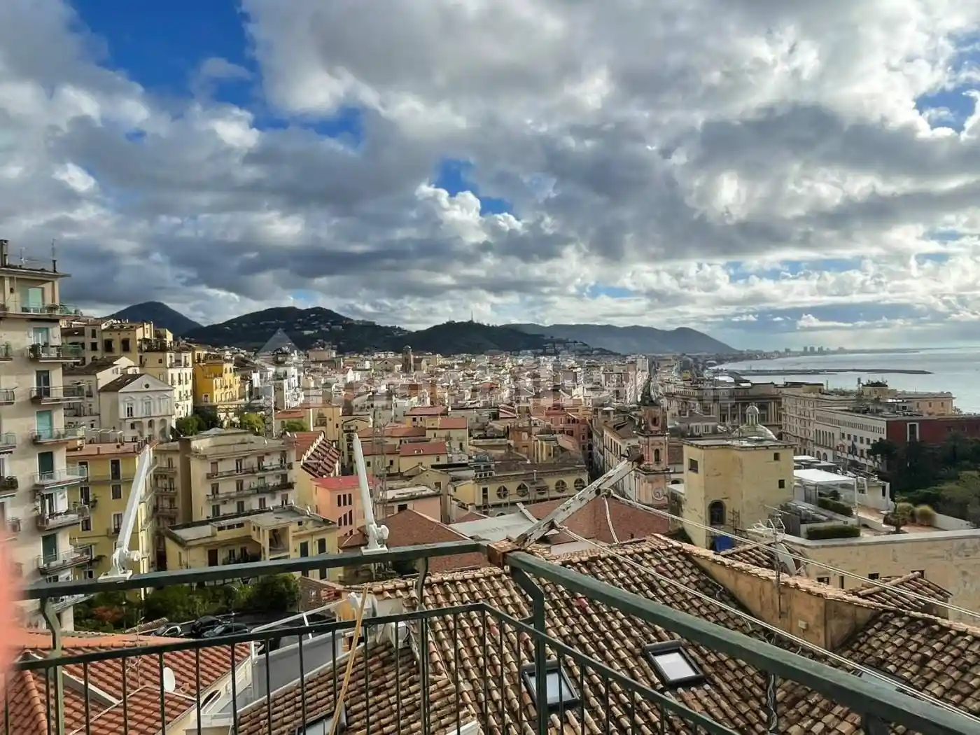 Quadrilocale via San Francesco di Paola, Centro Storico - Teatro Verdi, Salerno - foto 4
