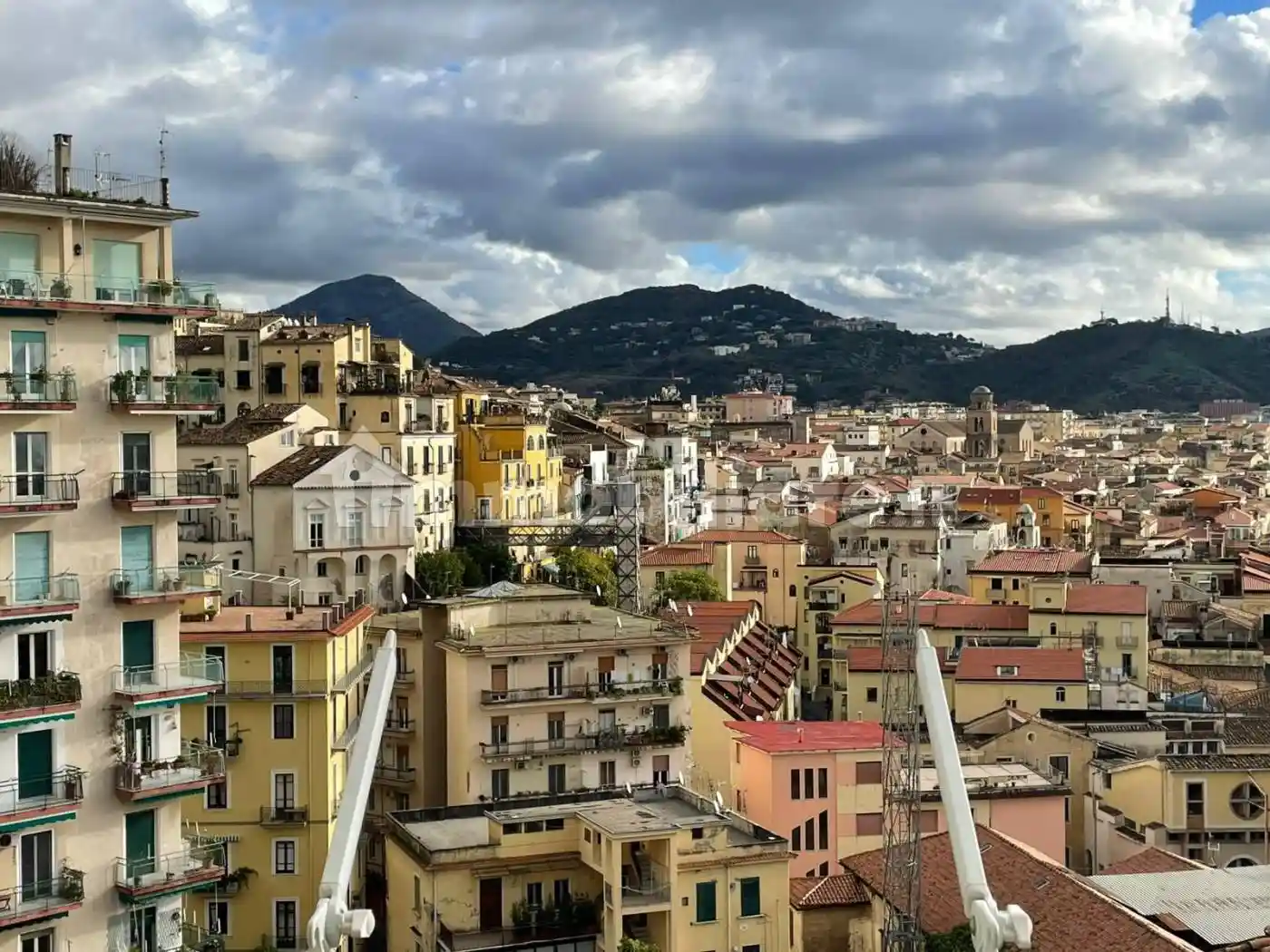 Quadrilocale via San Francesco di Paola, Centro Storico - Teatro Verdi, Salerno - foto 5