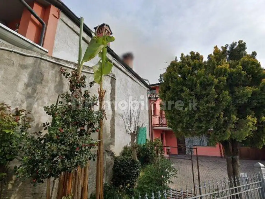 Appartamento in asta a Peia