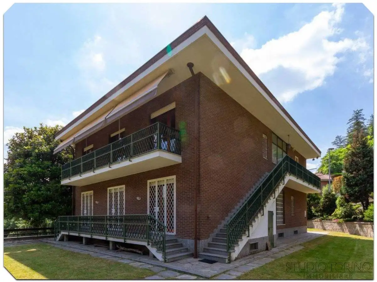 Villa in vendita a Pino Torinese