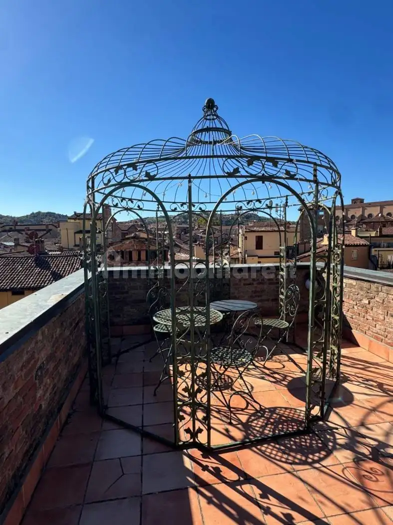 Appartamento in affitto a Bologna