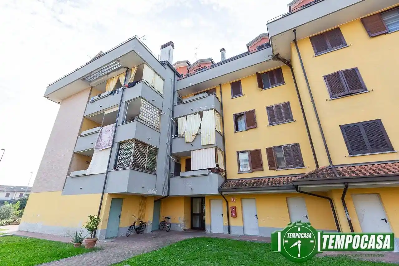 Bilocale via 4 Novembre, Centro, Borghetto Lodigiano - foto 2