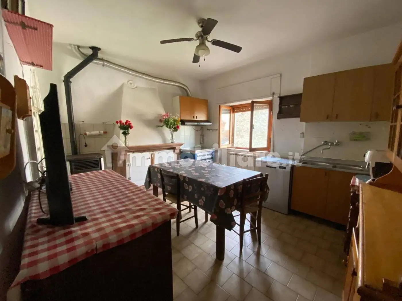 Quadrilocale da ristrutturare, su più livelli, Centro, Chitignano - foto 5