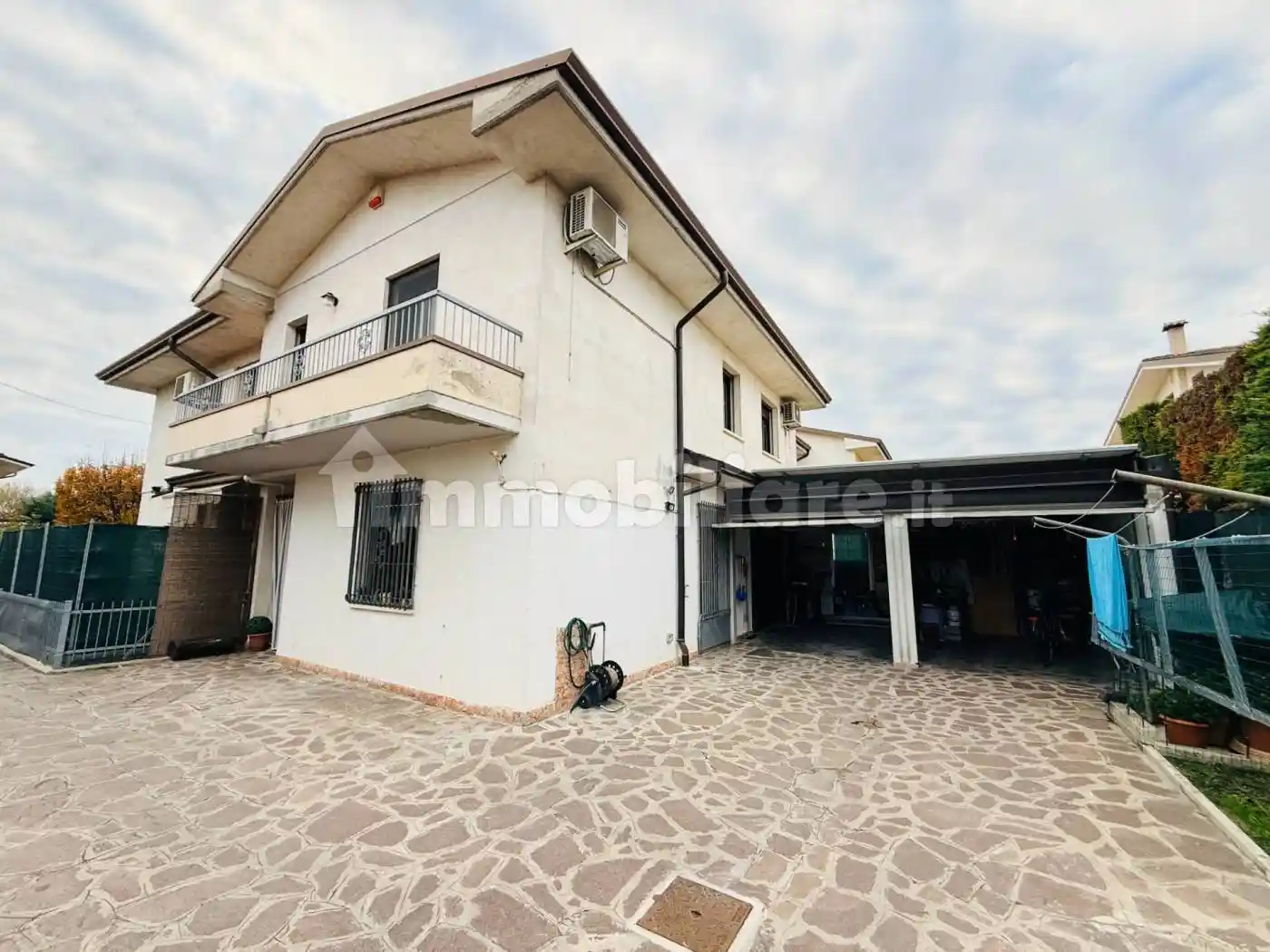 Villetta a schiera - foto 2