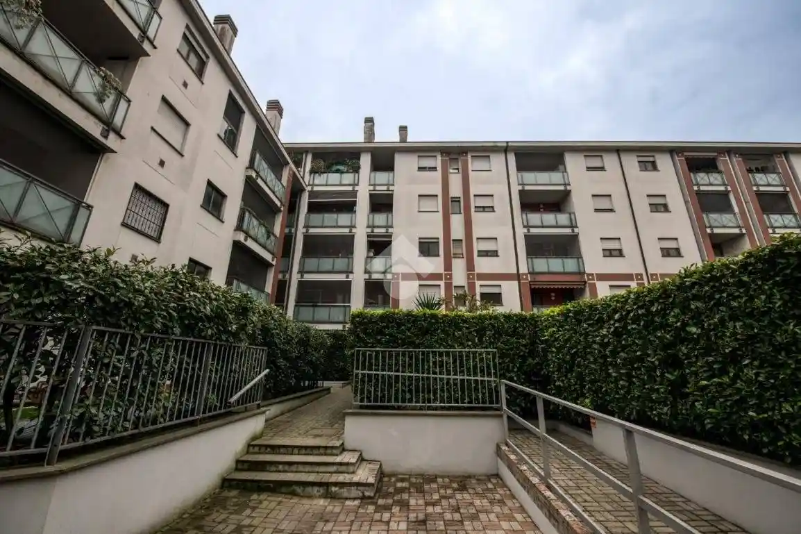 Trilocale via Don Giuseppe Gervasini 39, Baggio, Milano - foto 3