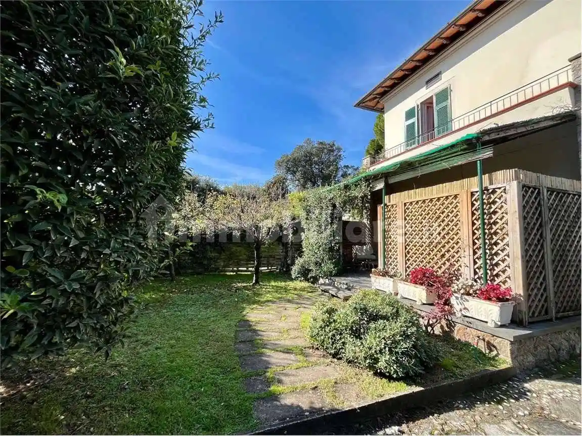 Villa in affitto a Forte dei Marmi
