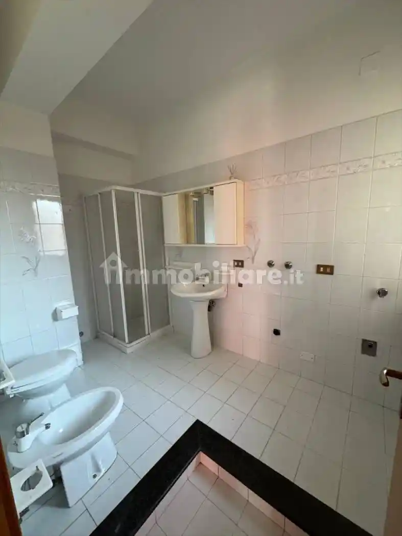 Quadrilocale buono stato, su più livelli, Cinquefrondi - foto 2