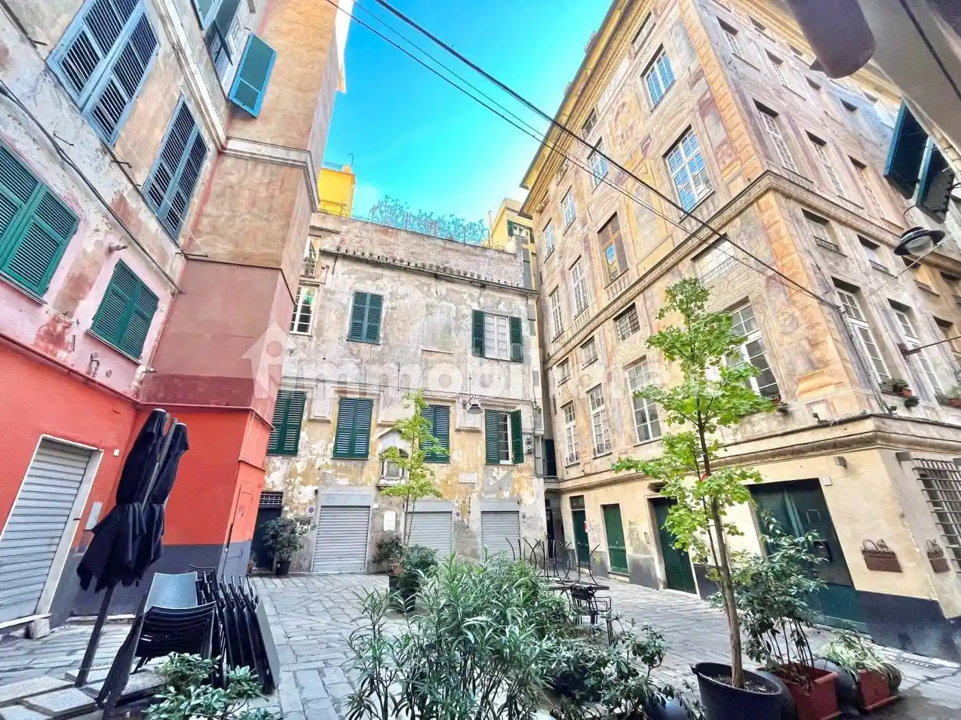 Quadrilocale Vico Valoria 10, Molo, Genova - foto 2