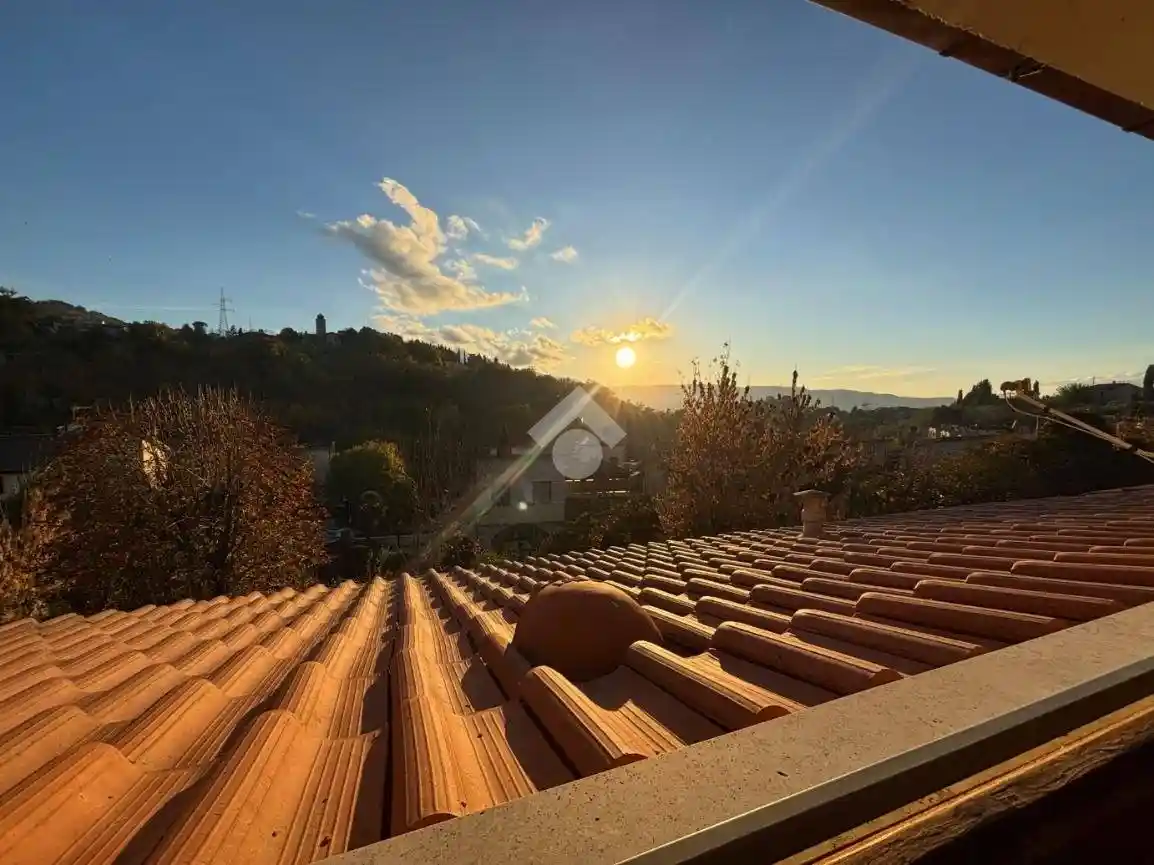 Appartamento in vendita a Stroncone