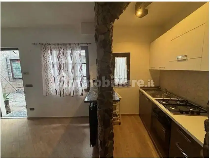 Terratetto unifamiliare via Francesco Monico, 2, Centro, Cadegliano-Viconago - foto 3